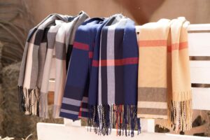 Women's Scarves: 10 Styling Hacks from Headwraps to Belt Cinches Using Silk, Cotton, and Wool for Indian Summers and Winters